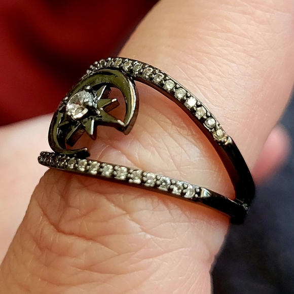 Dark Half Moon Star Diamond Metal Ring Size 7.5 - Picture 3 of 11